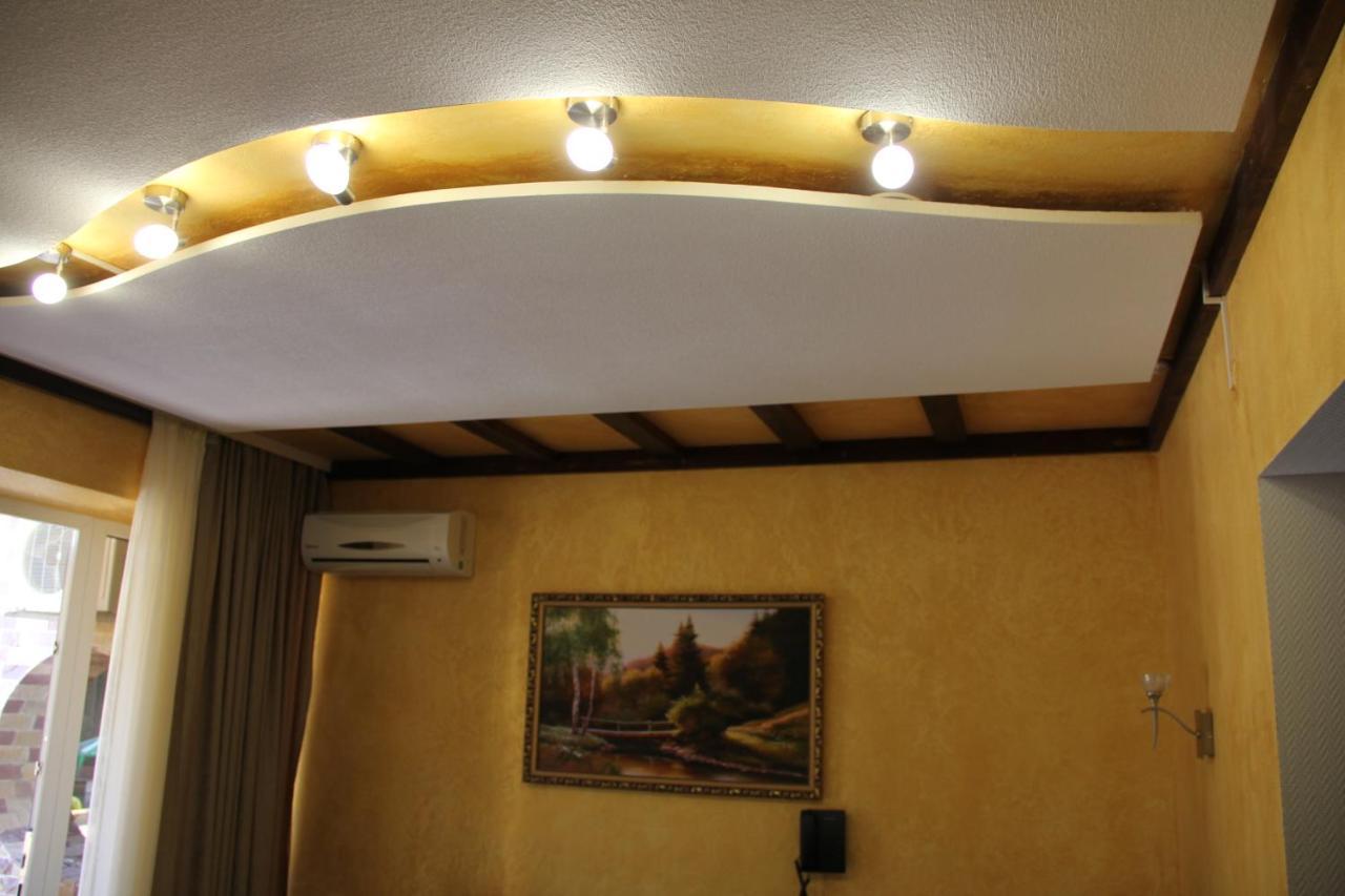 Mishyn-City Hotel Dobrovlyany Экстерьер фото