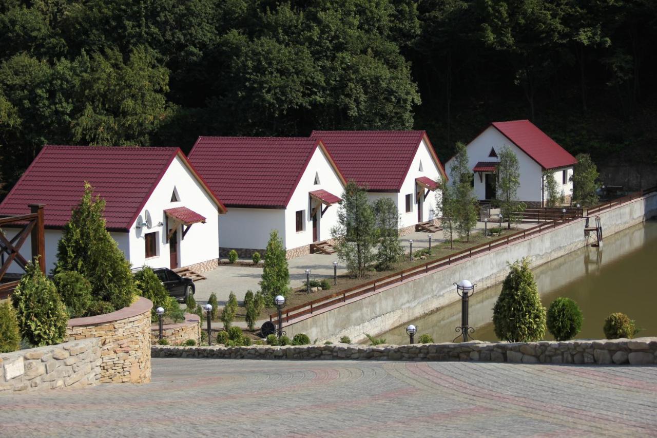 Mishyn-City Hotel Dobrovlyany Экстерьер фото