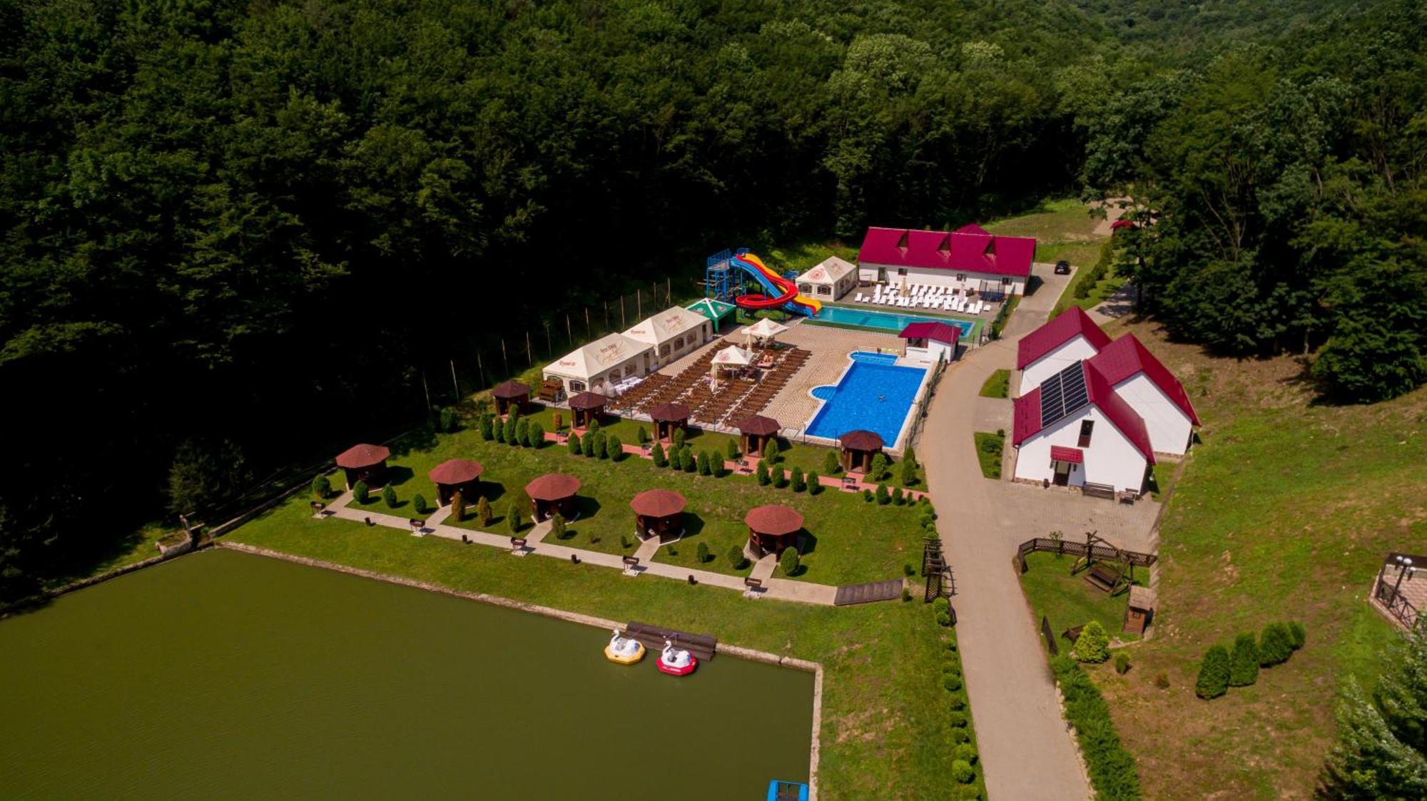 Mishyn-City Hotel Dobrovlyany Экстерьер фото