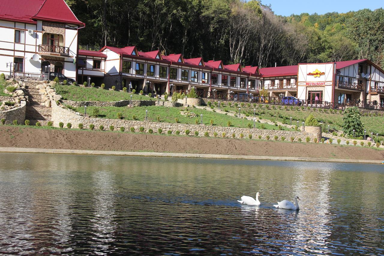 Mishyn-City Hotel Dobrovlyany Экстерьер фото